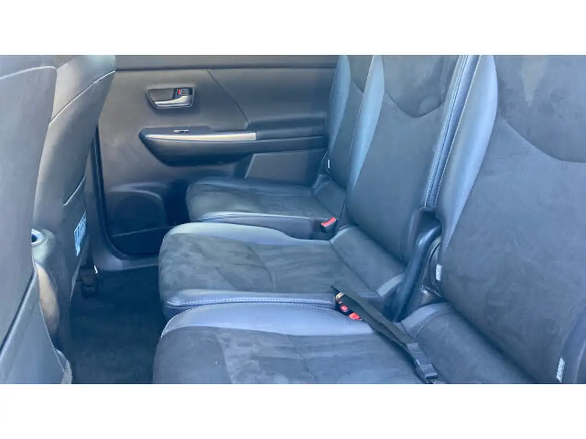 2020-toyota-prius-18-vvt-i-excel-big-20