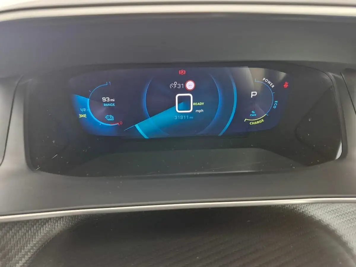 2022-peugeot-2008-suv-e-gt-premium-big-20
