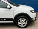 2014-dacia-sandero-stepway-15d-laureate-small-51
