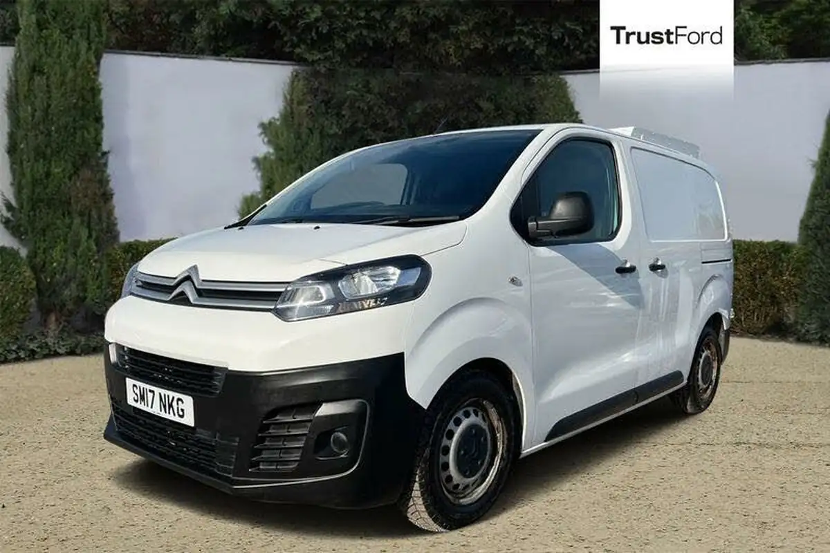 2017-citroen-dispatch-16bluehdi-enterprise-xs-1000-95pseu6-panel-big-35