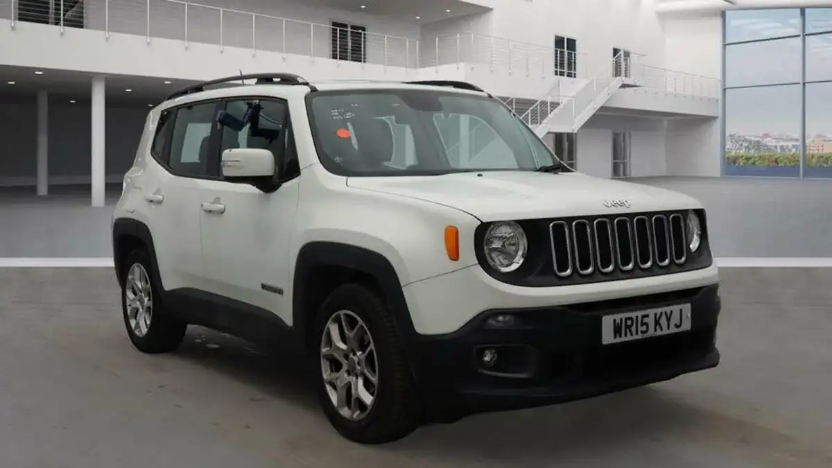 2015-jeep-renegade-14-longitude-big-0