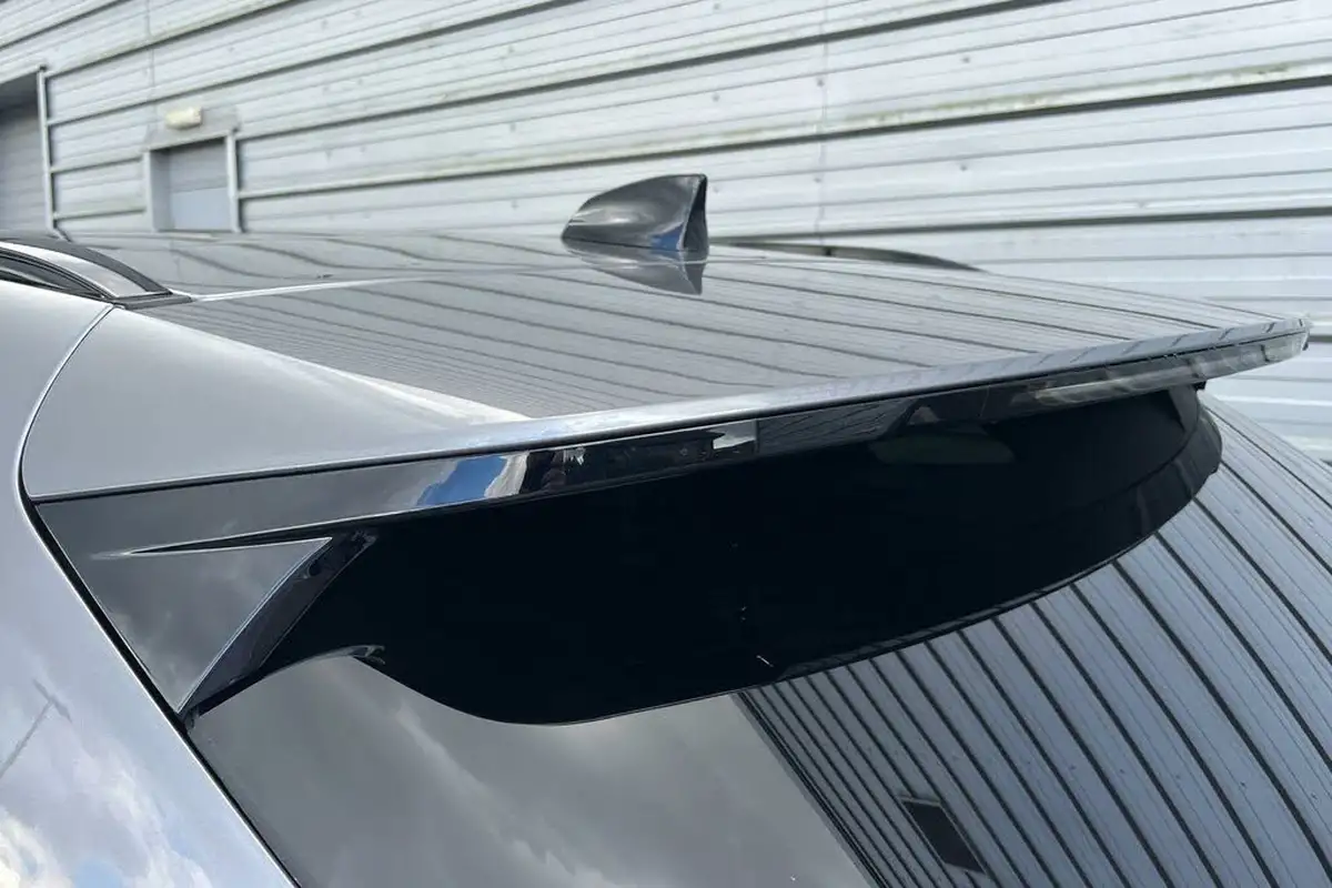 2024-jaguar-f-pace-20-d200-r-dynamic-se-black-90th-anniversary-edition-big-18
