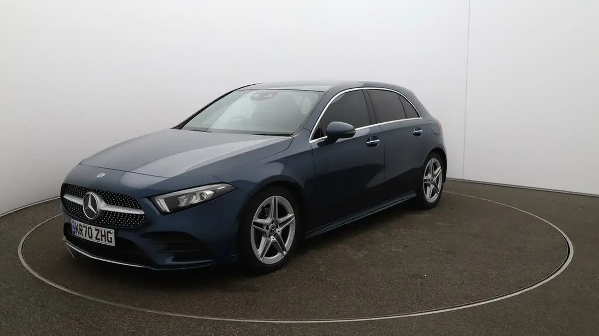 2020-mercedes-benz-a-class-20d-a200d-amg-line-premium-hatchback-5d-big-3