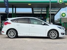 2017-ford-focus-15tdci-st-line-hatchback-small-11