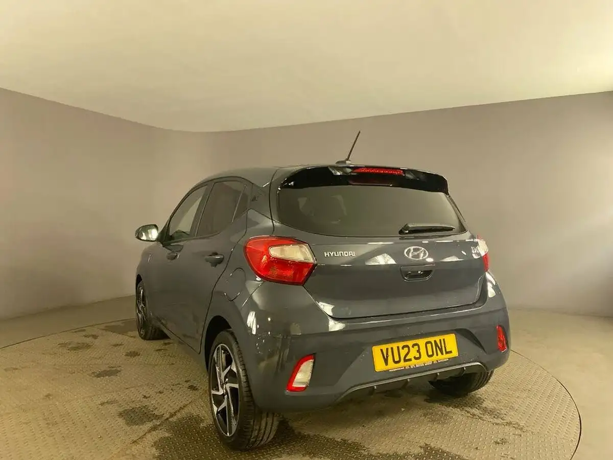 2023-hyundai-i10-12-premium-auto-big-5