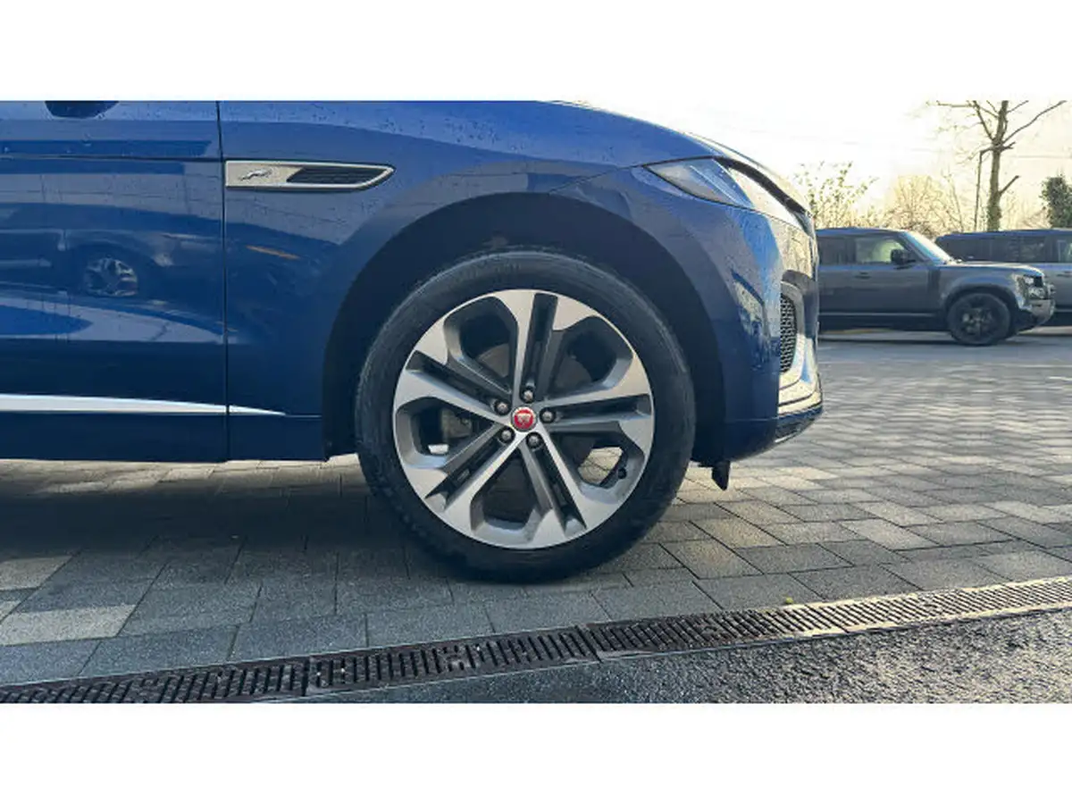2021-jaguar-f-pace-20-d200-r-dynamic-hse-mhev-big-7