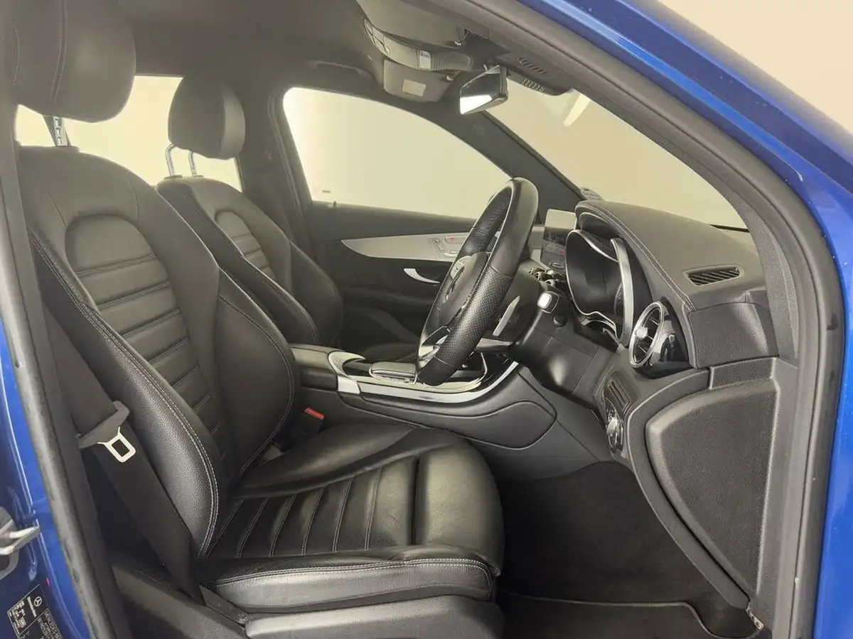 2022-mercedes-benz-glc-class-20d-glc220d-amg-line-195ps-station-wagon-5d-1950cc-4matic-plus-big-20
