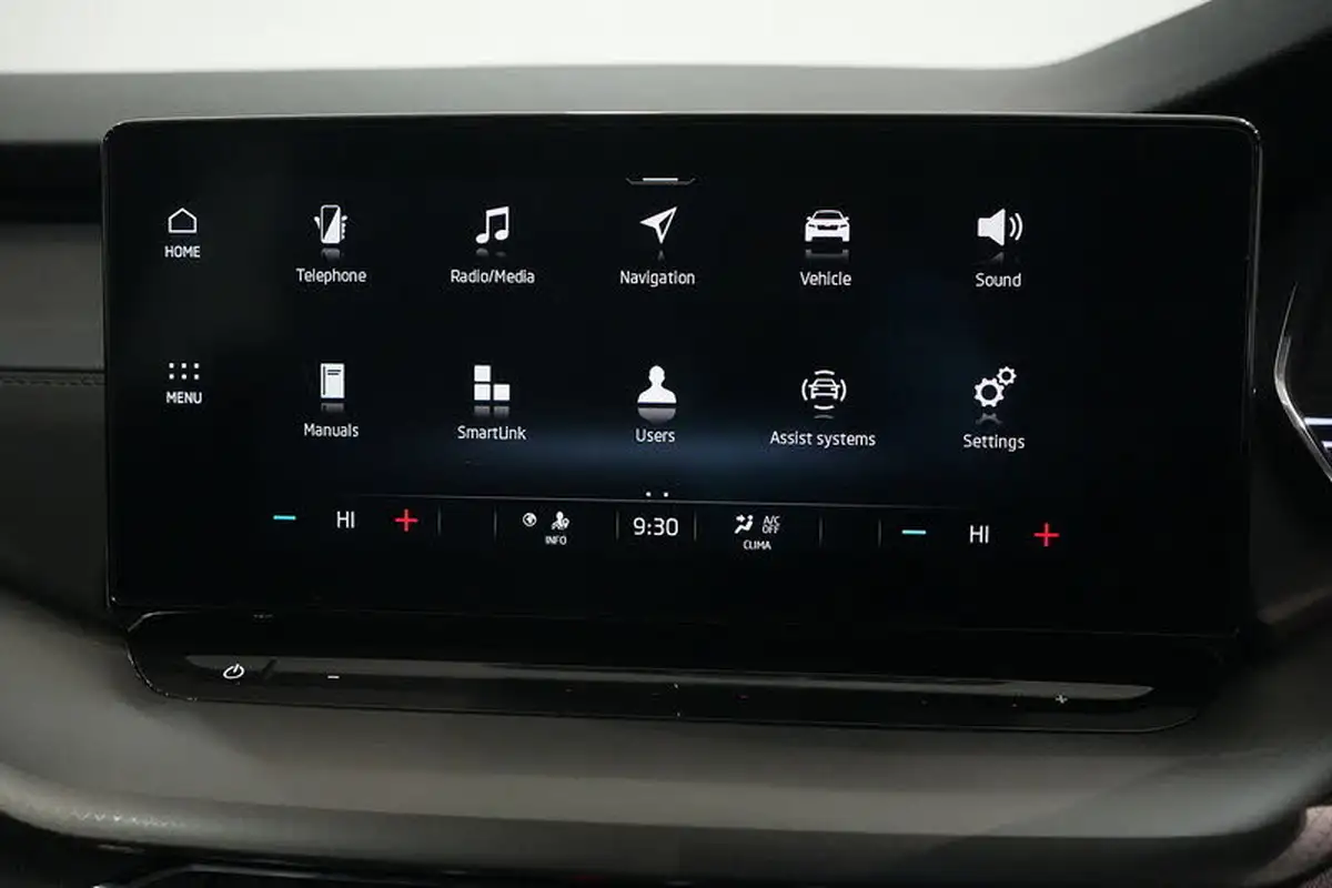2020-skoda-octavia-15-tsi-se-technology-act-estate-big-28