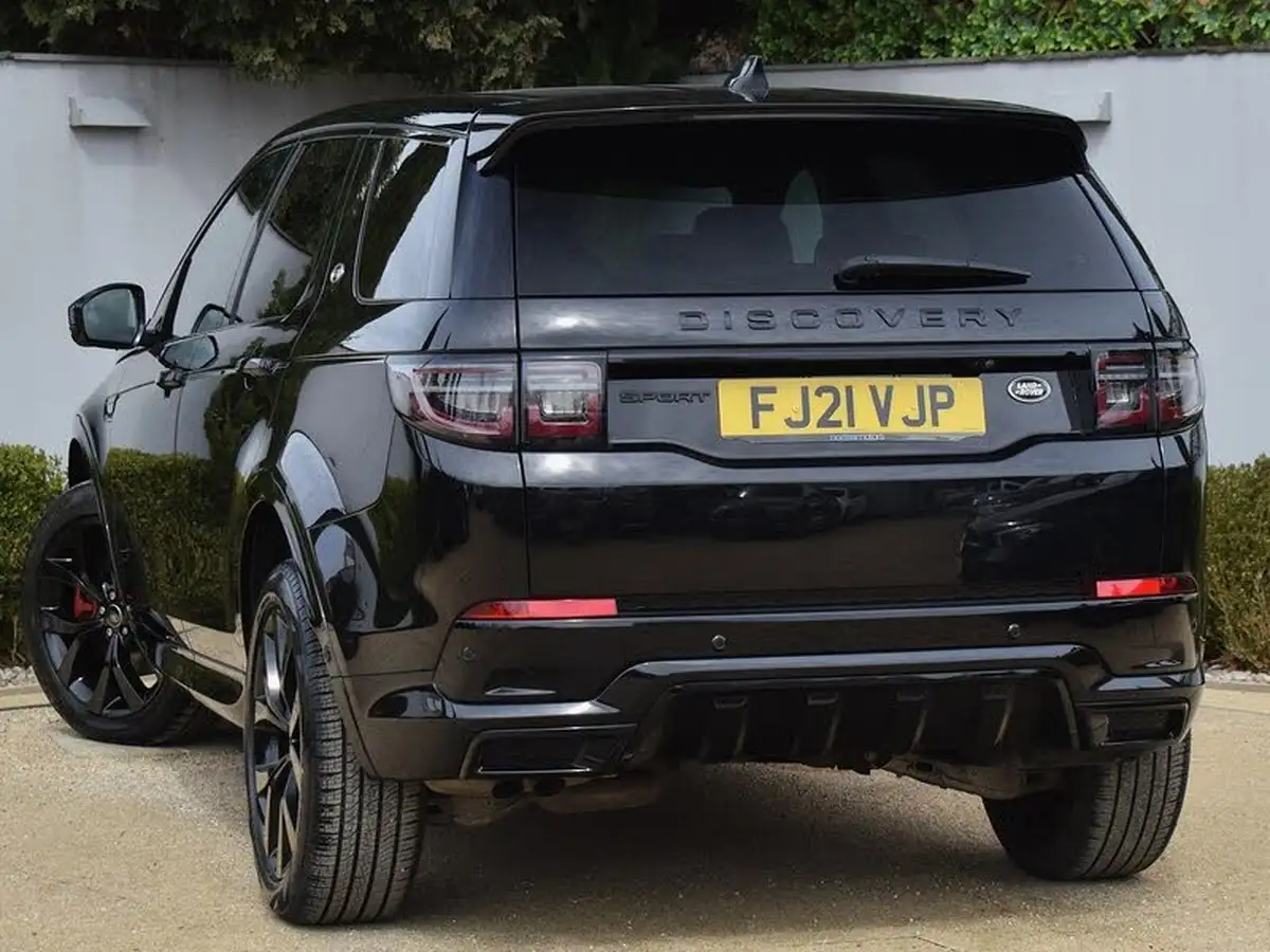 2021-land-rover-discovery-sport-20-d165-r-dynamic-s-plus-big-7