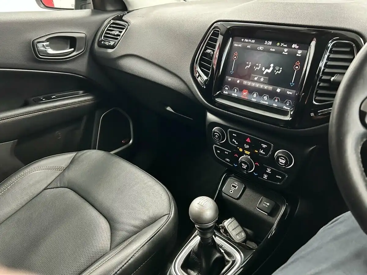 2019-jeep-compass-14-multiair-ii-limited-138bhp-big-31