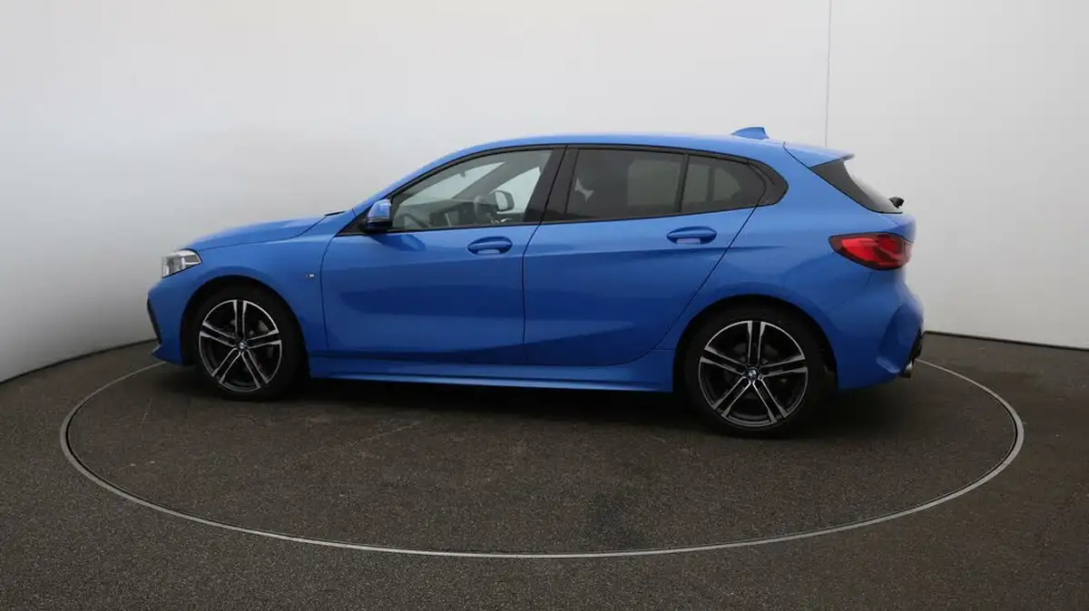 2024-bmw-1-series-15-118i-m-sport-lcp-dct-big-51