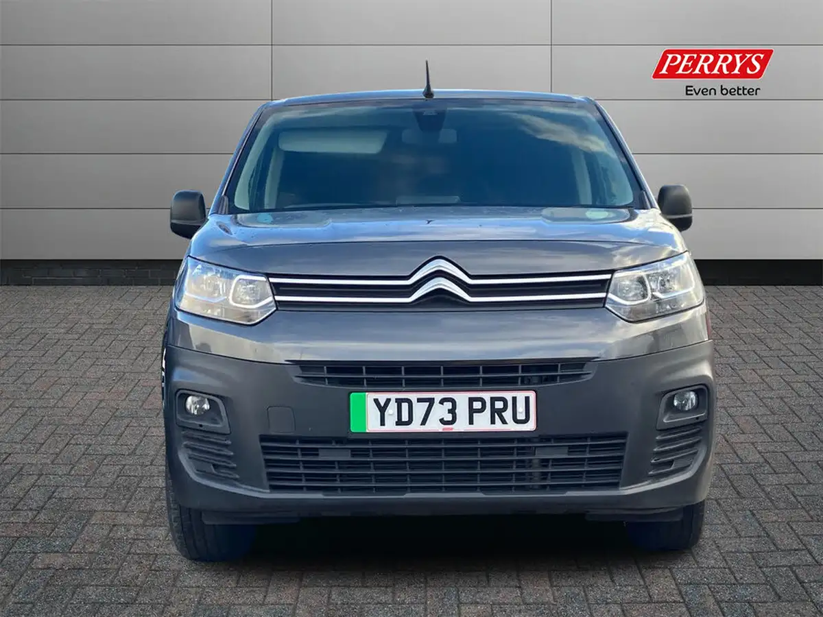 2024-citroen-berlingo-big-3