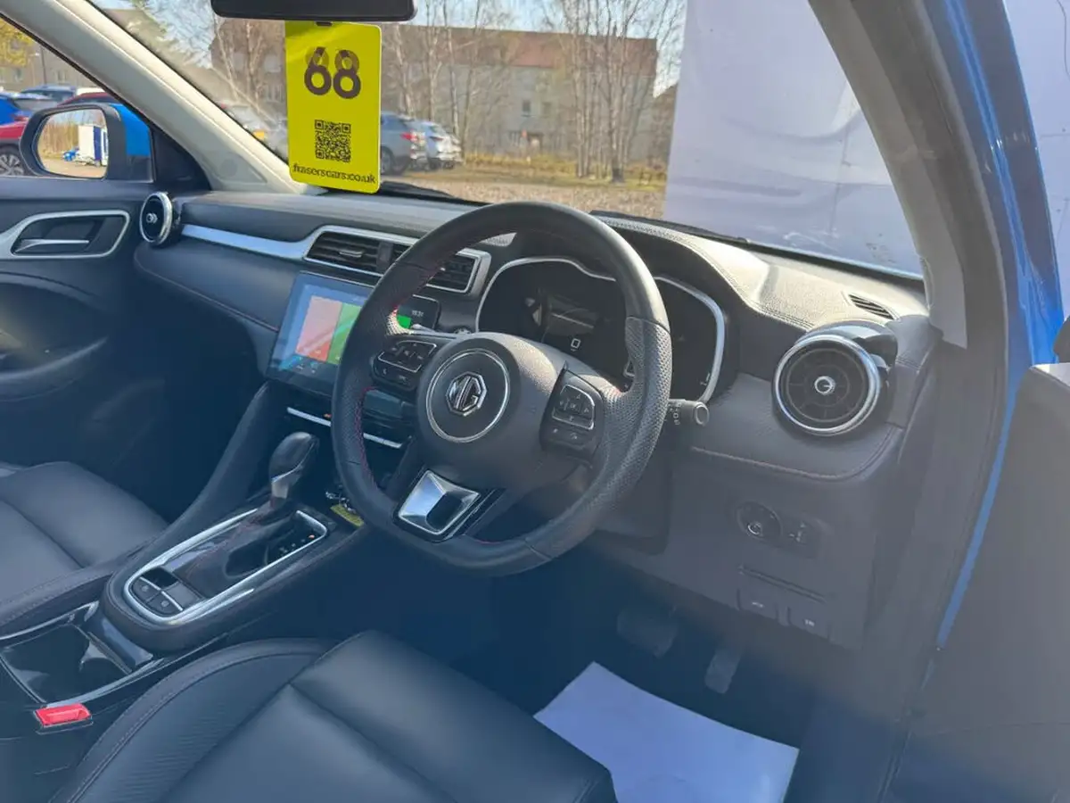 2024-mg-zs-suv-10t-gdi-exclusive-auto-big-10