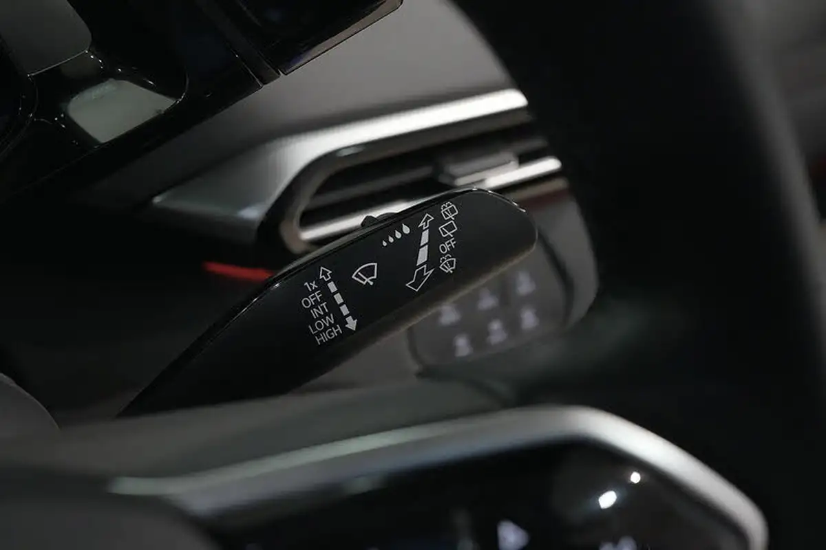 2023-volkswagen-id4-e-style-edition-204ps-77kwh-pro-performance-big-31