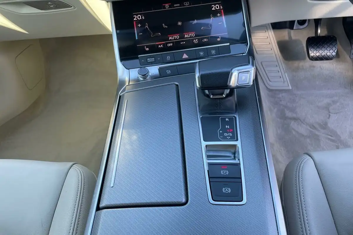 2022-audi-a6-avant-20-40-tfsi-sport-big-37