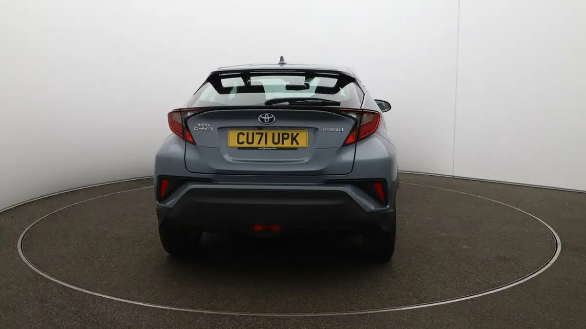 2021-toyota-c-hr-18-vvt-i-icon-big-49