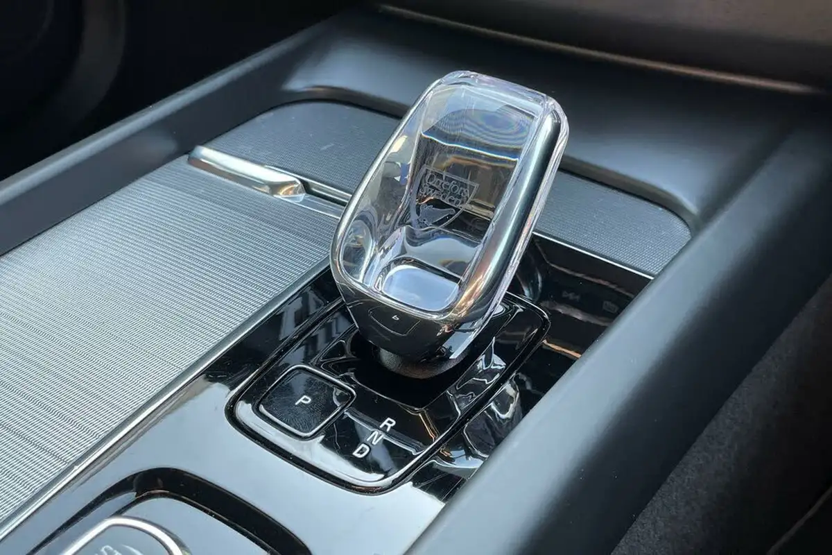 2024-volvo-xc60-20-b5-plus-black-edition-big-45