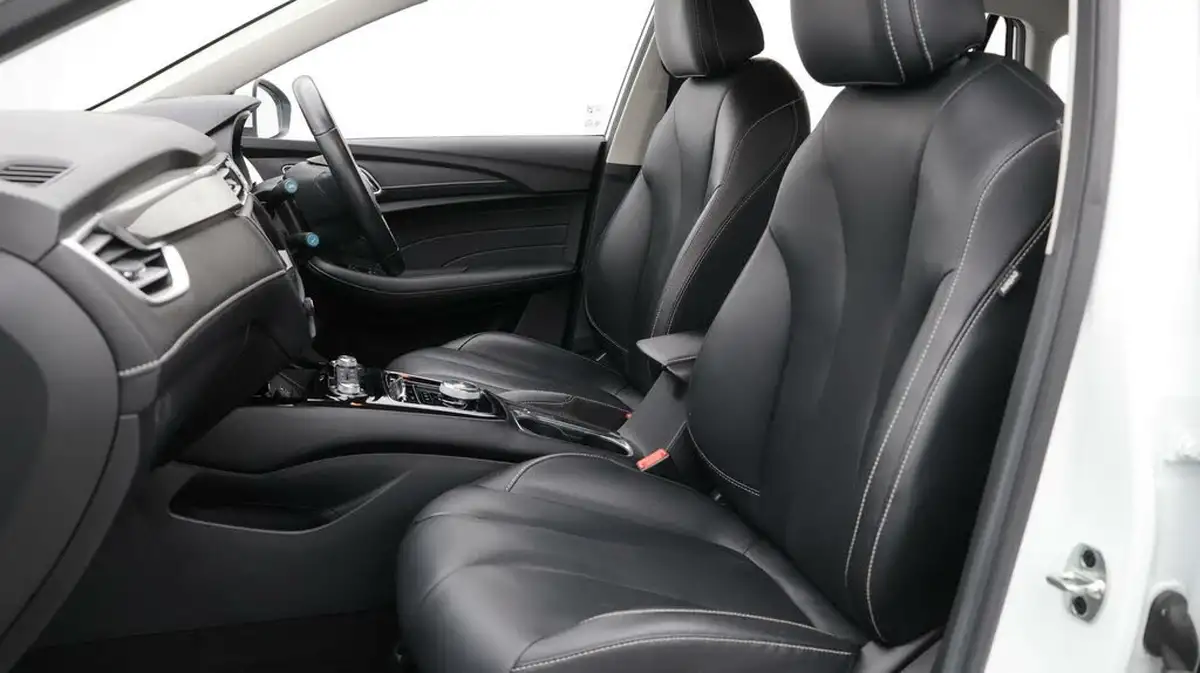 2022-mg-mg5-e-exclusive-ev-long-range-big-14