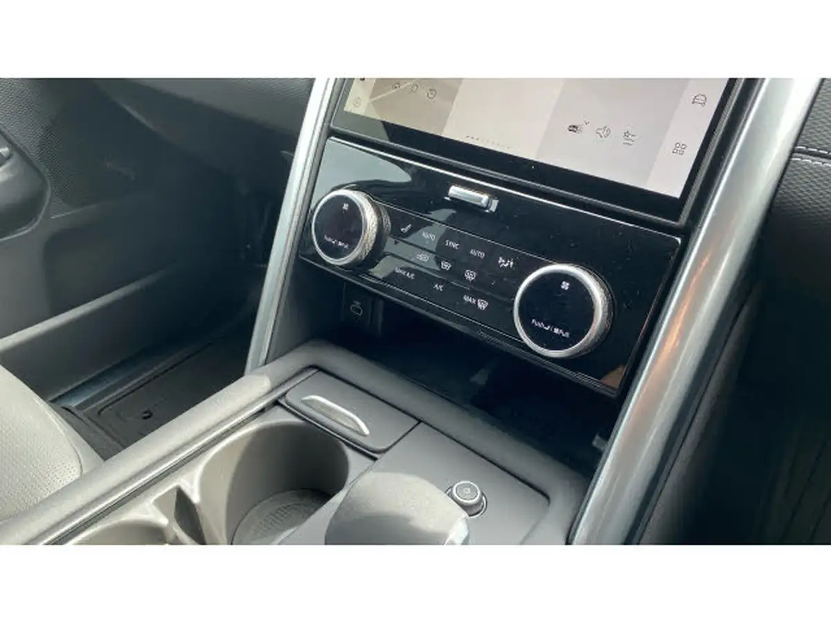2024-land-rover-discovery-30-d350-dynamic-hse-big-47