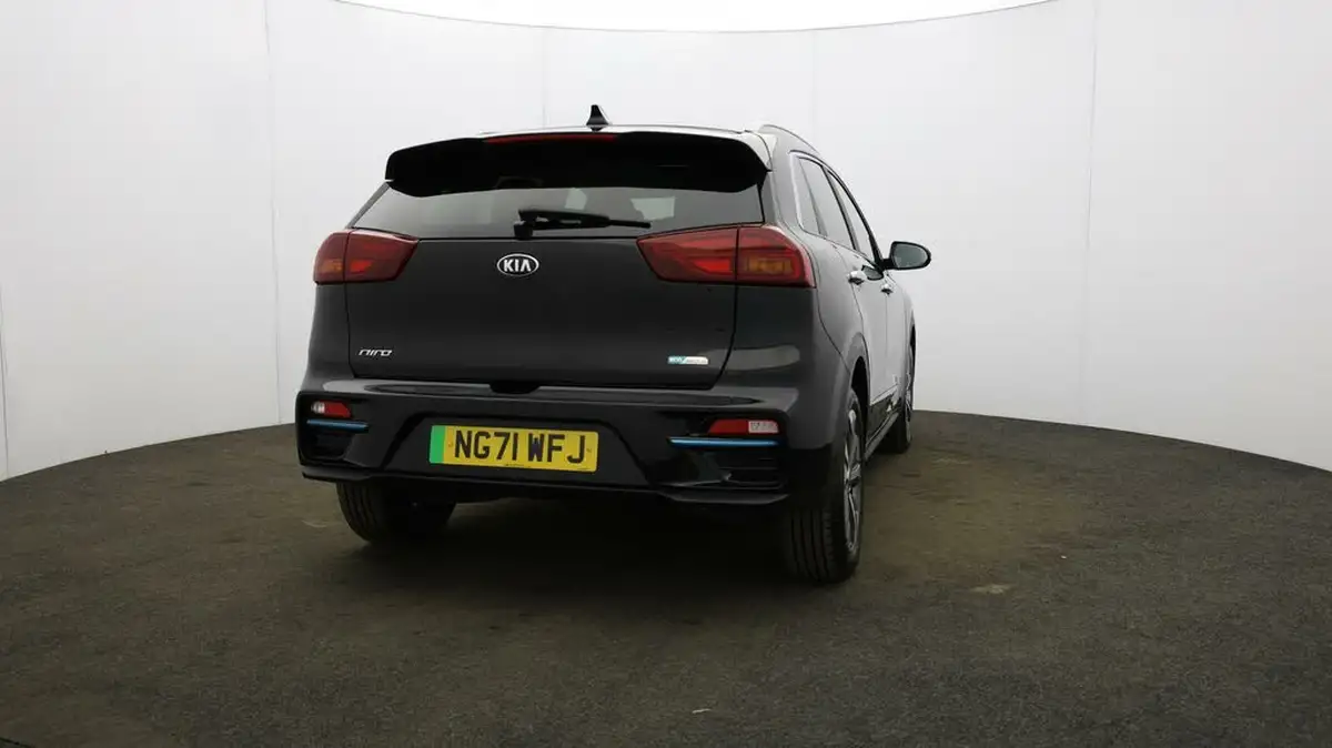 2022-kia-e-niro-ev-4-big-5