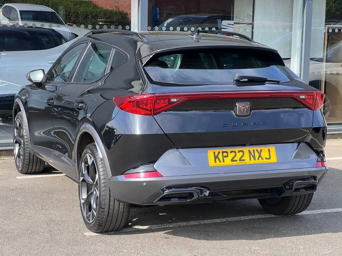 2022-cupra-formentor-15-tsi-v2-dsg-big-2