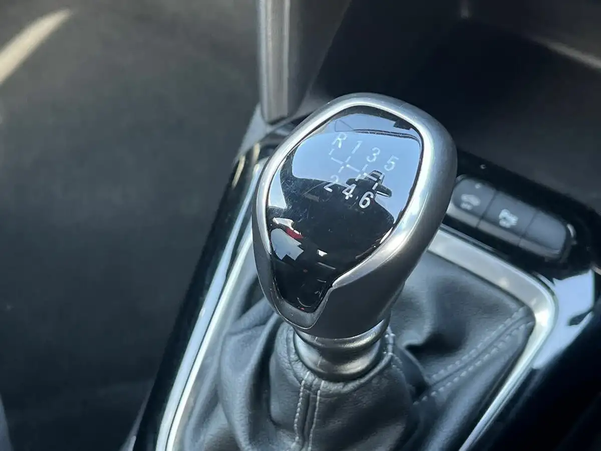 2020-vauxhall-corsa-12-turbo-sri-premium-100ps-big-26