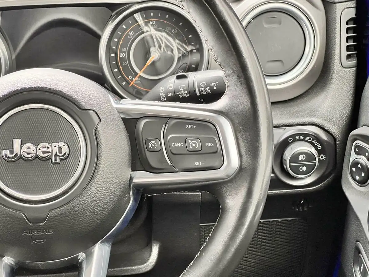2020-jeep-wrangler-22-multijet-ii-sahara-hard-5d-big-17