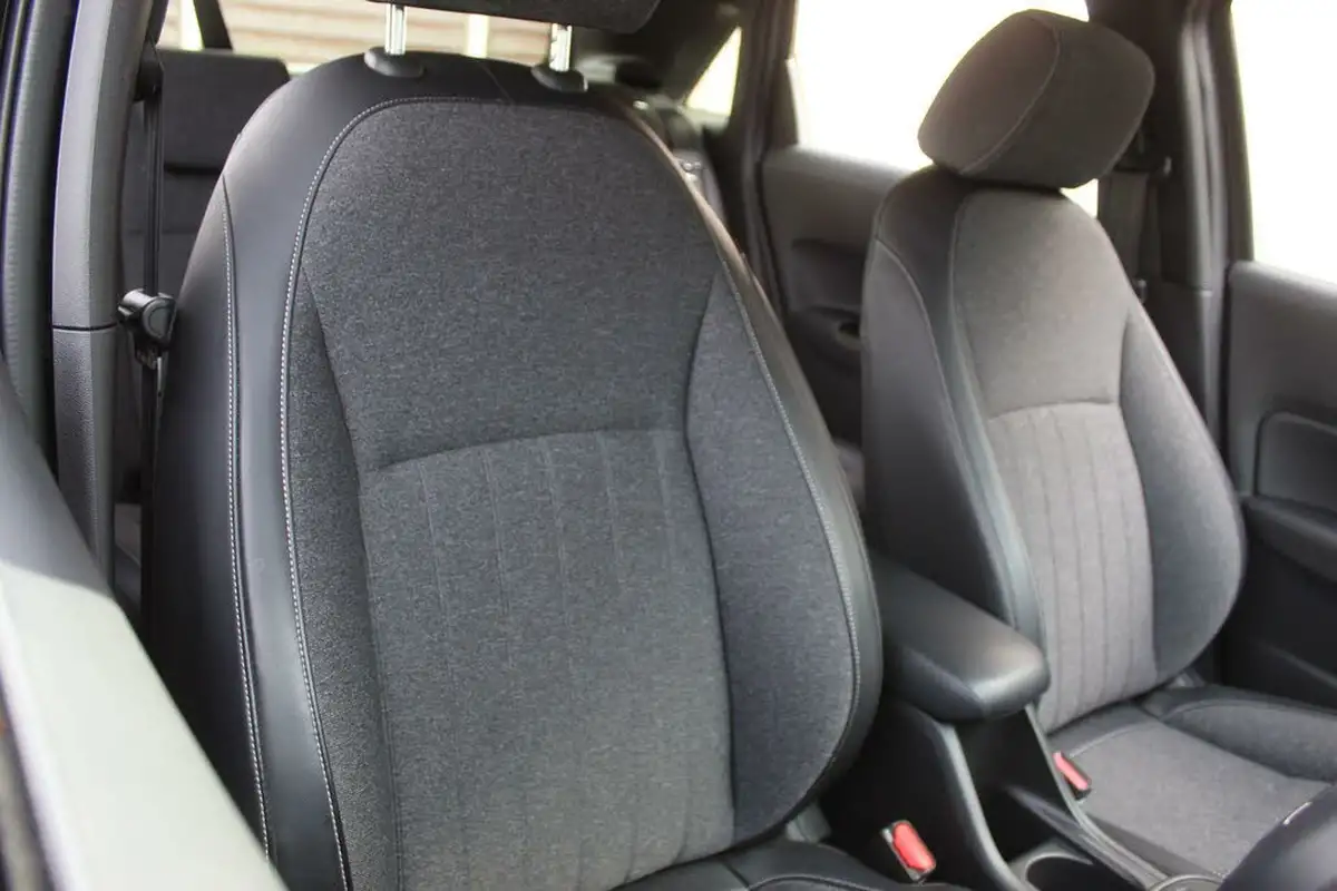 2022-honda-jazz-15-i-mmd-sr-109ps-big-3