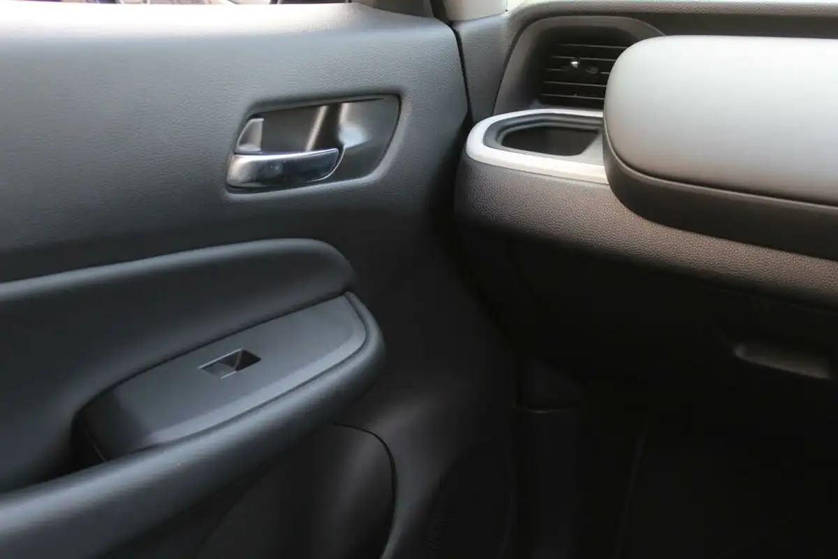 2022-honda-jazz-15-i-mmd-sr-109ps-big-27