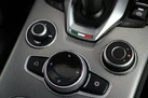 2022-alfa-romeo-stelvio-20-veloce-small-33