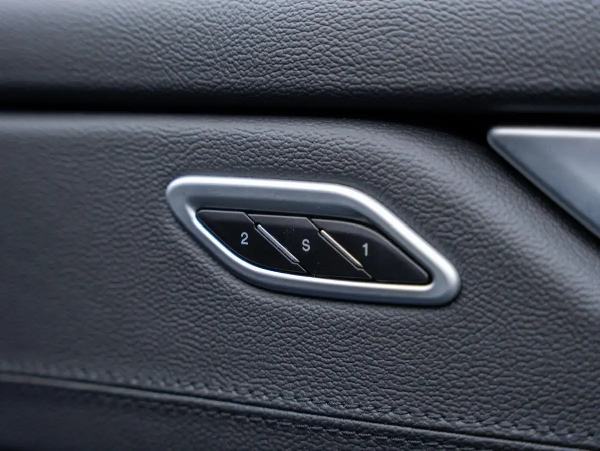 2021-maserati-levante-30-big-21