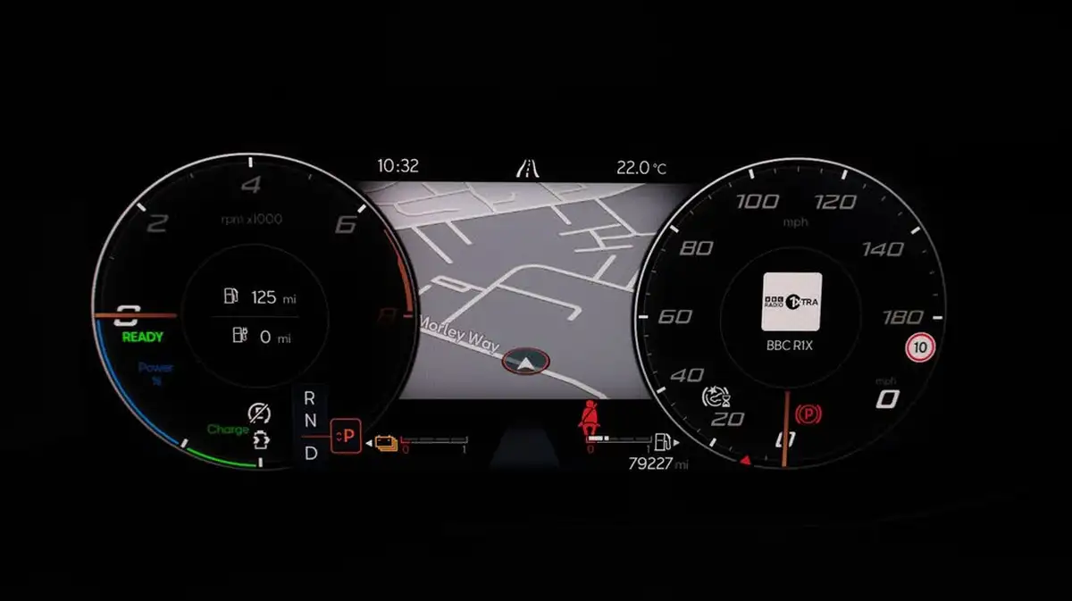 2022-cupra-formentor-14-e-hybrid-vz1-big-10