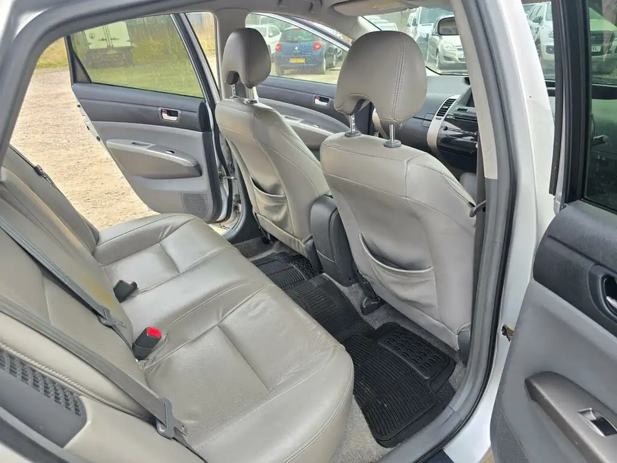 2007-toyota-prius-15-vvt-i-t3-big-23