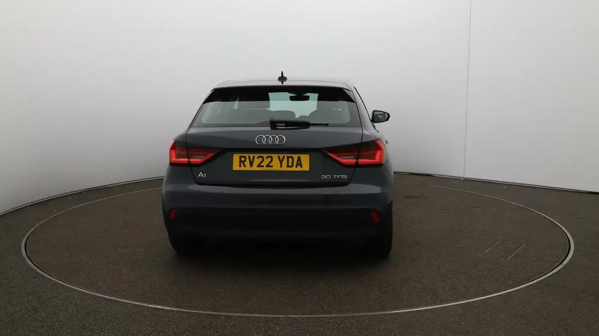 2022-audi-a1-10-30-tfsi-technik-big-6