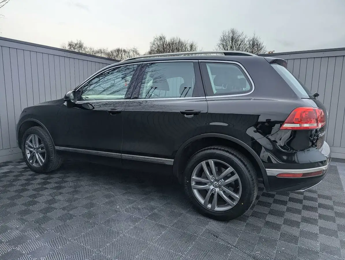 2015-volkswagen-touareg-30tdi-se-204ps-2970cc-big-42