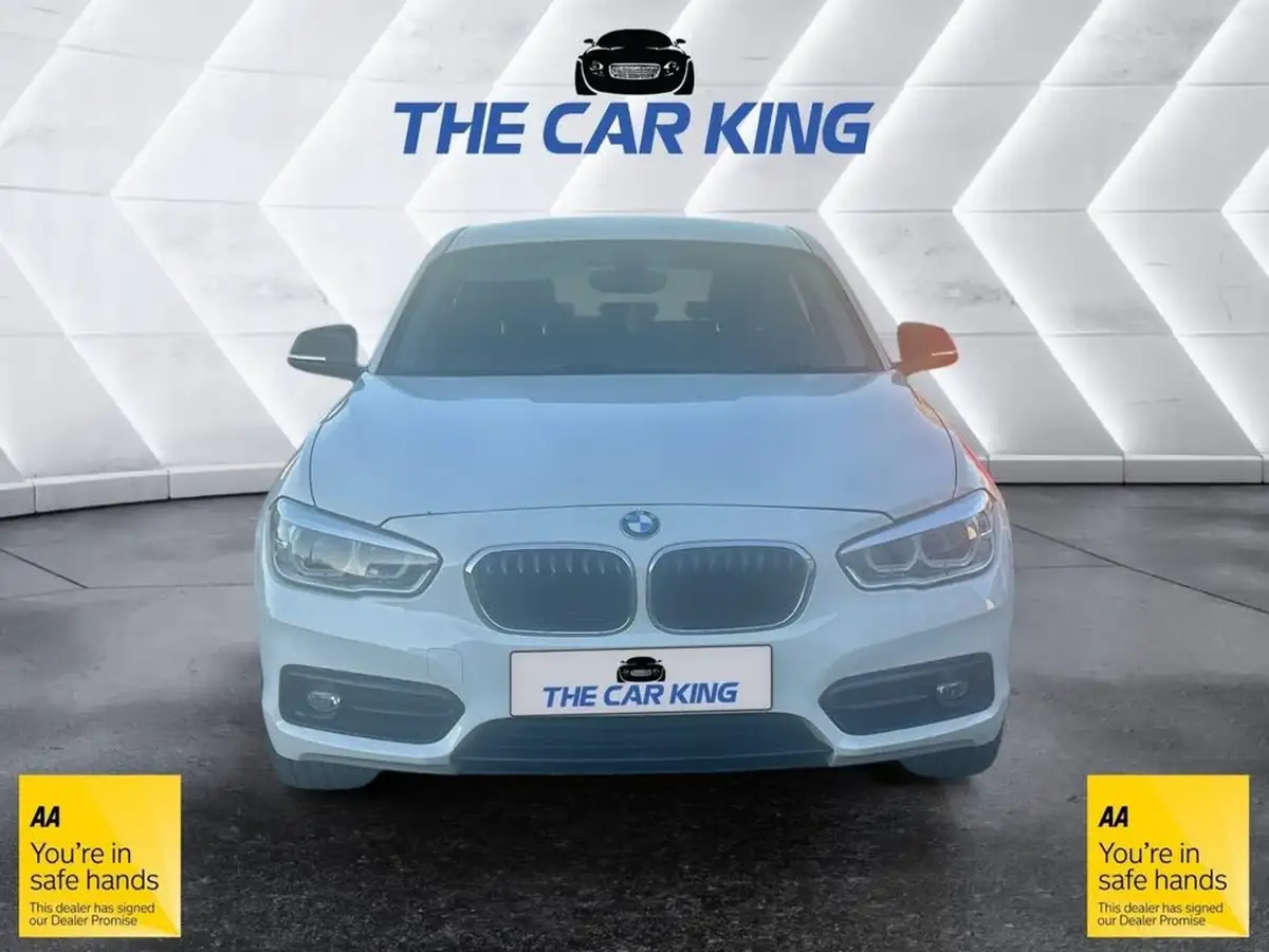 2018-bmw-1-series-15-118i-se-5d-big-1