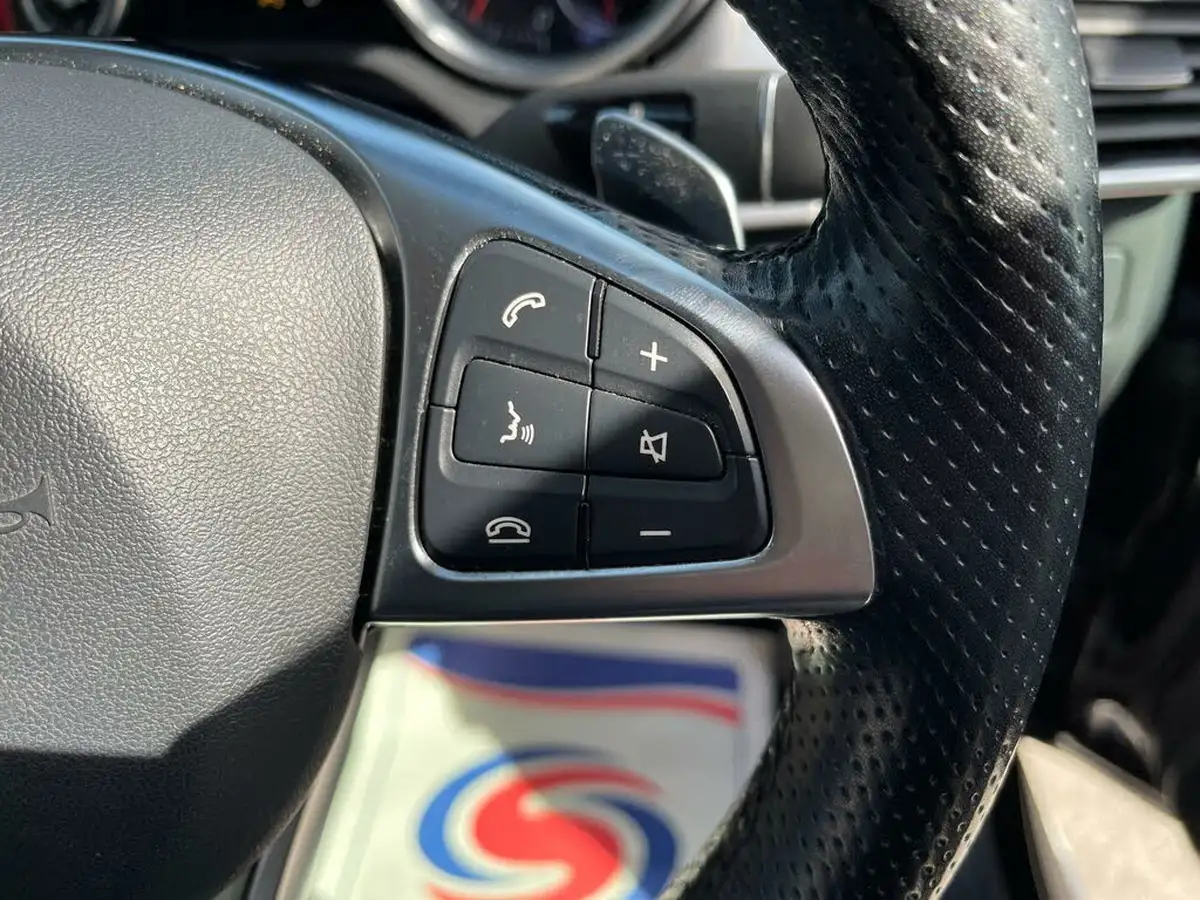 2018-mercedes-benz-gle-class-21d-gle250d-amg-line-big-19