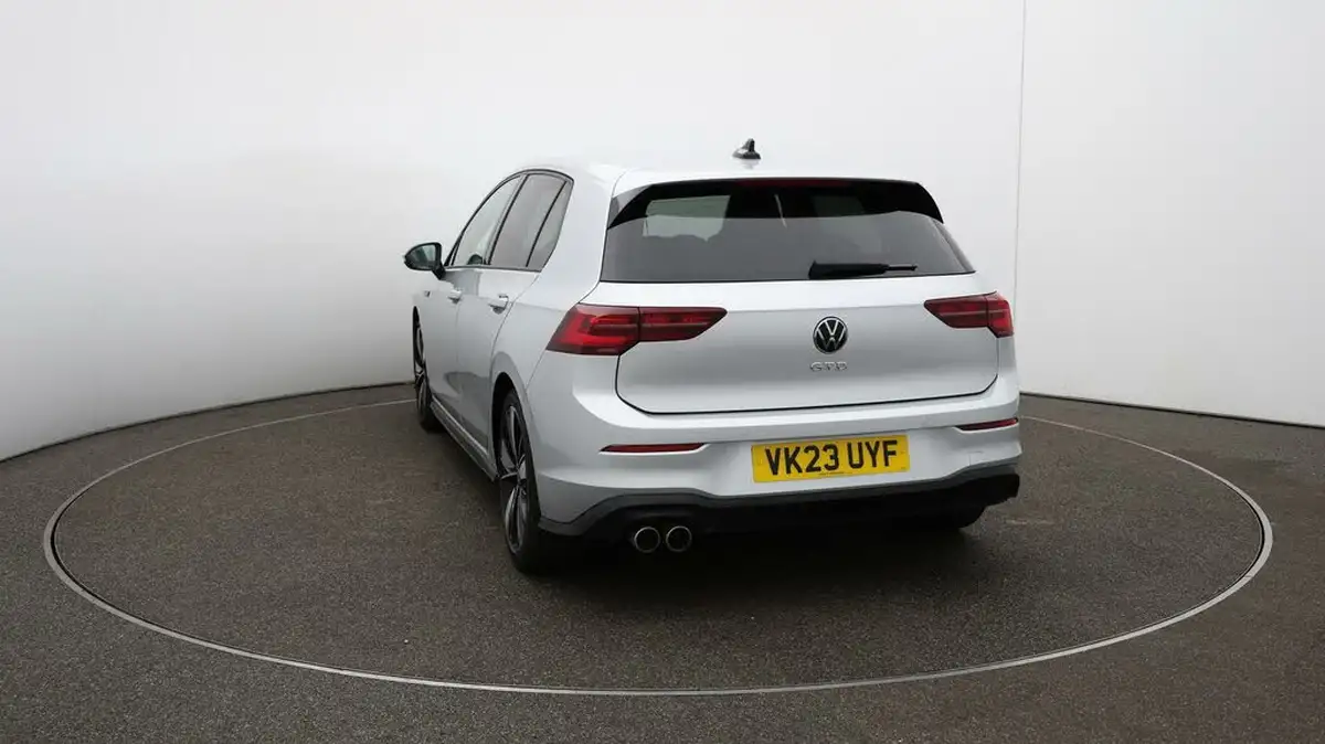 2023-volkswagen-golf-20tdi-gtd-big-53