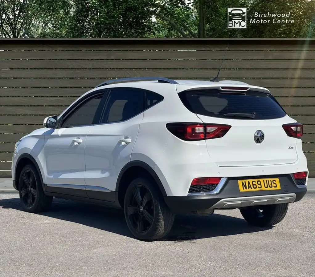 2020-mg-zs-suv-15-vti-tech-exclusive-106ps-big-4