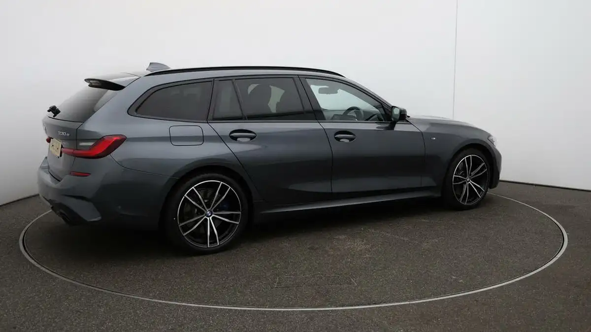 2021-bmw-3-series-20-330e-m-sport-touring-5d-big-44