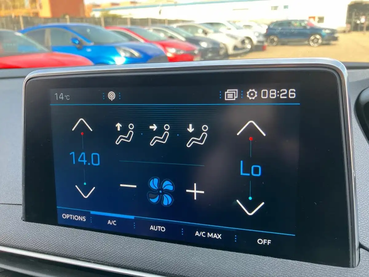 2020-peugeot-5008-suv-12-puretech-allure-eat8-big-11