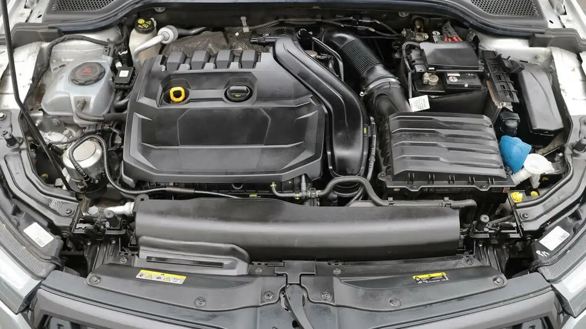 2020-skoda-kamiq-15-tsi-monte-carlo-dsg-big-19