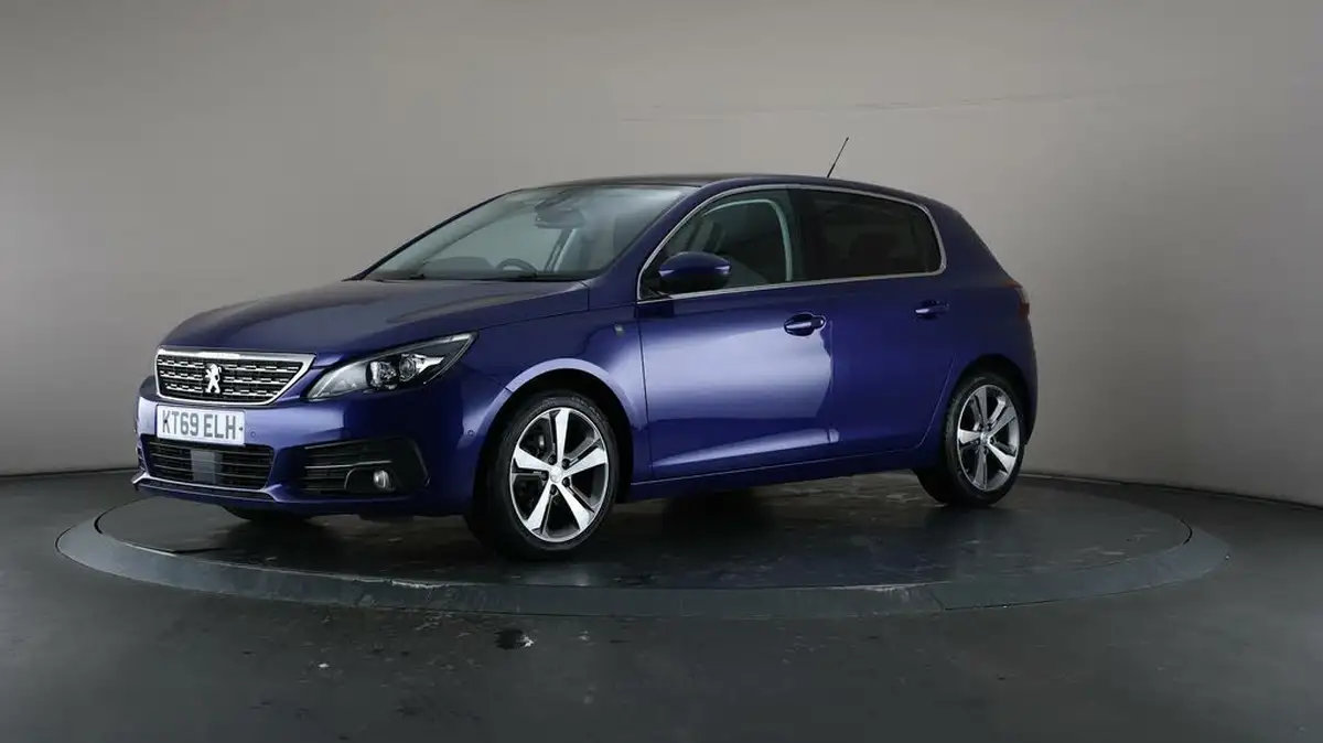 2019-peugeot-308-12-puretech-tech-edition-big-3