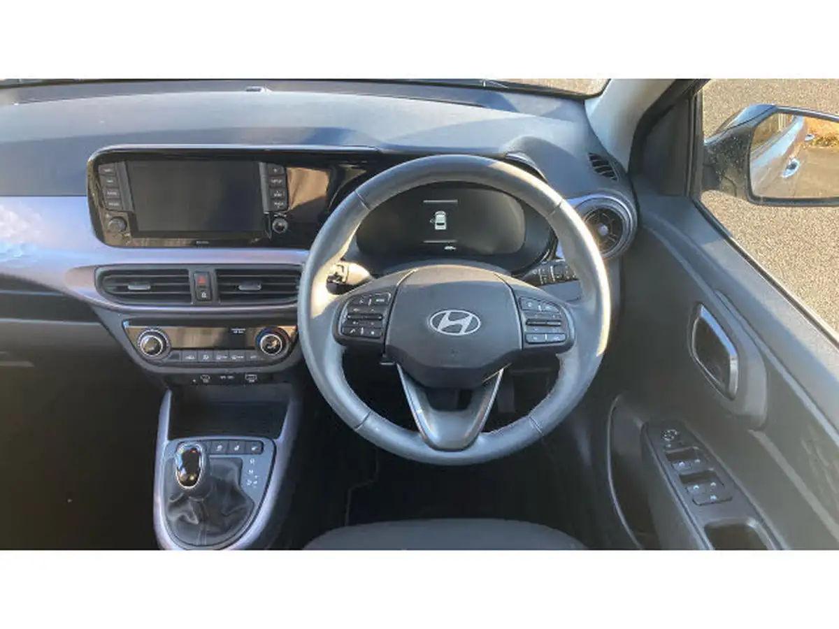 2024-hyundai-i10-12-premium-79ps-auto-big-25