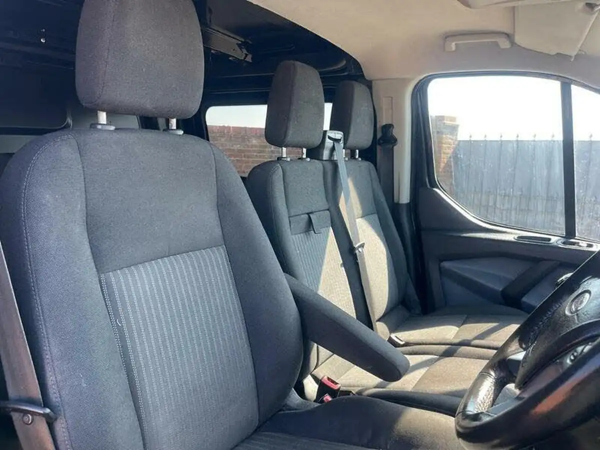2017-ford-transit-custom-20tdci-290-l2h1-trend-105pseu6-panel-van-big-14