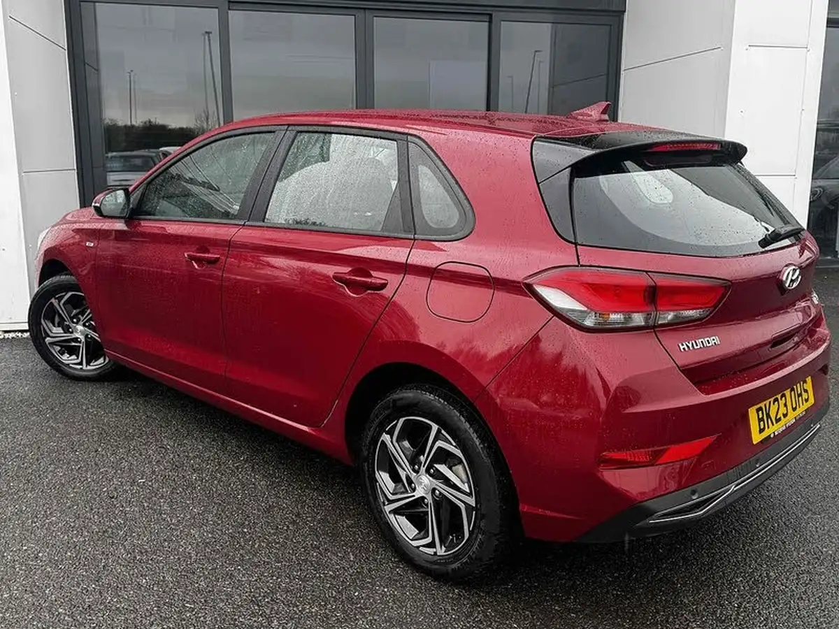 2023-hyundai-i30-10-t-gdi-se-connect-hatchback-big-12