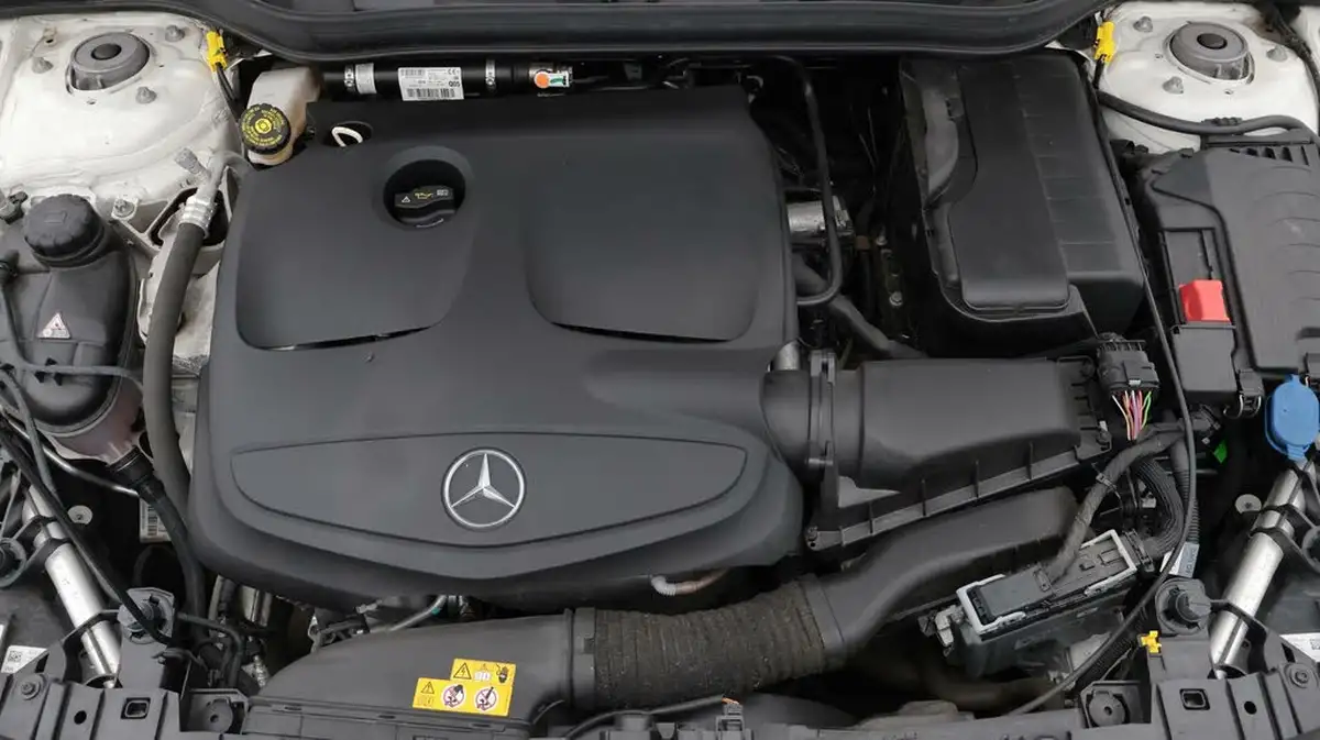 2019-mercedes-benz-gla-class-16-gla-180-urban-edition-ss-7g-dct-big-19