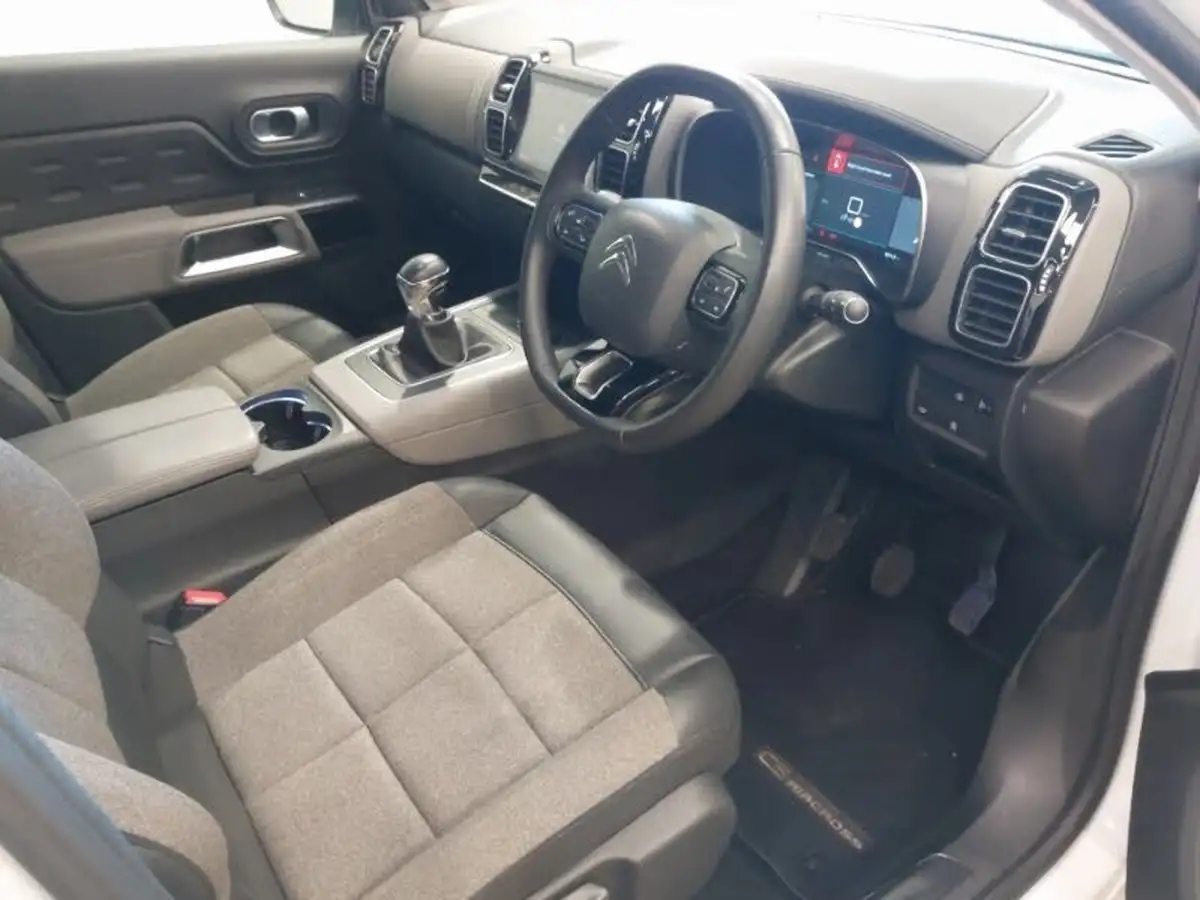2021-citroen-c5-aircross-12-puretech-shine-big-17