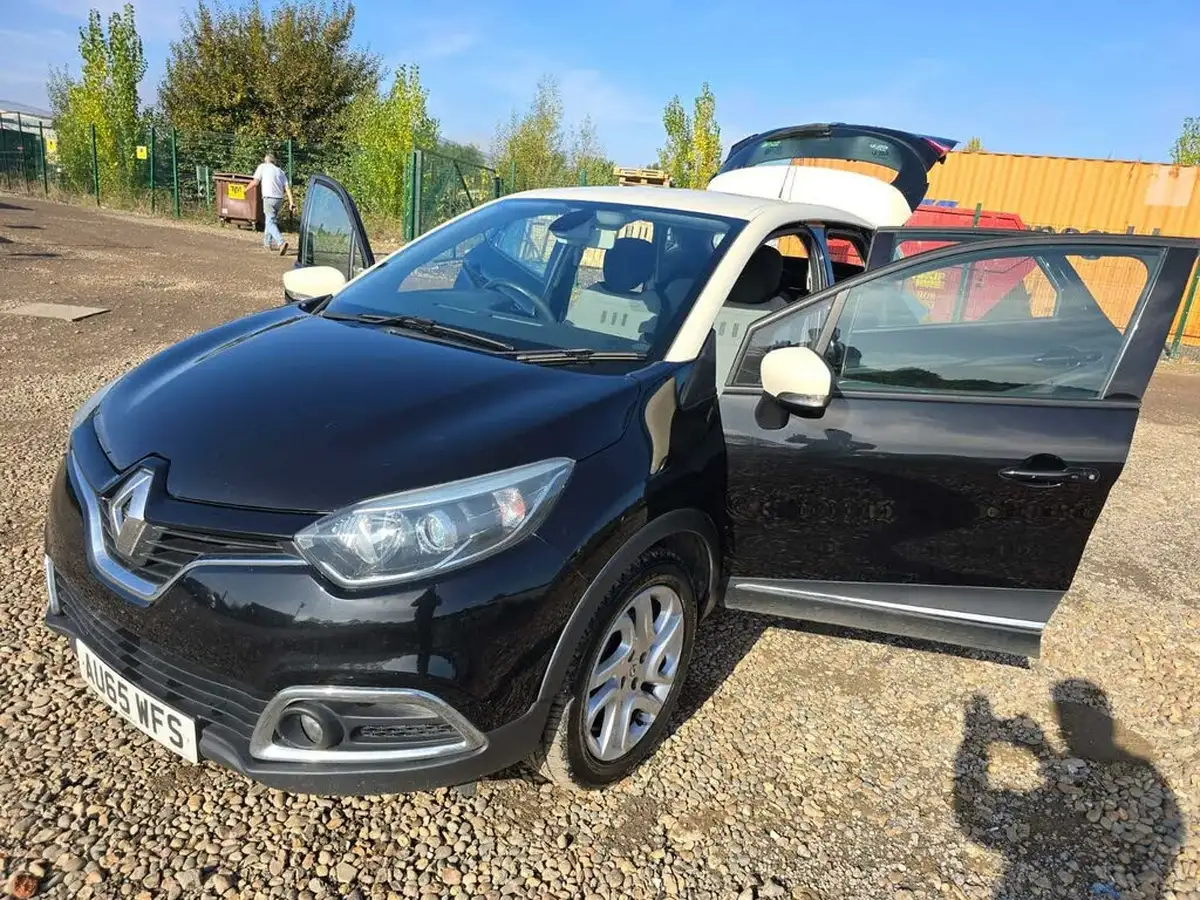 2015-renault-captur-15dci-dynamique-90bhp-energyss-big-17