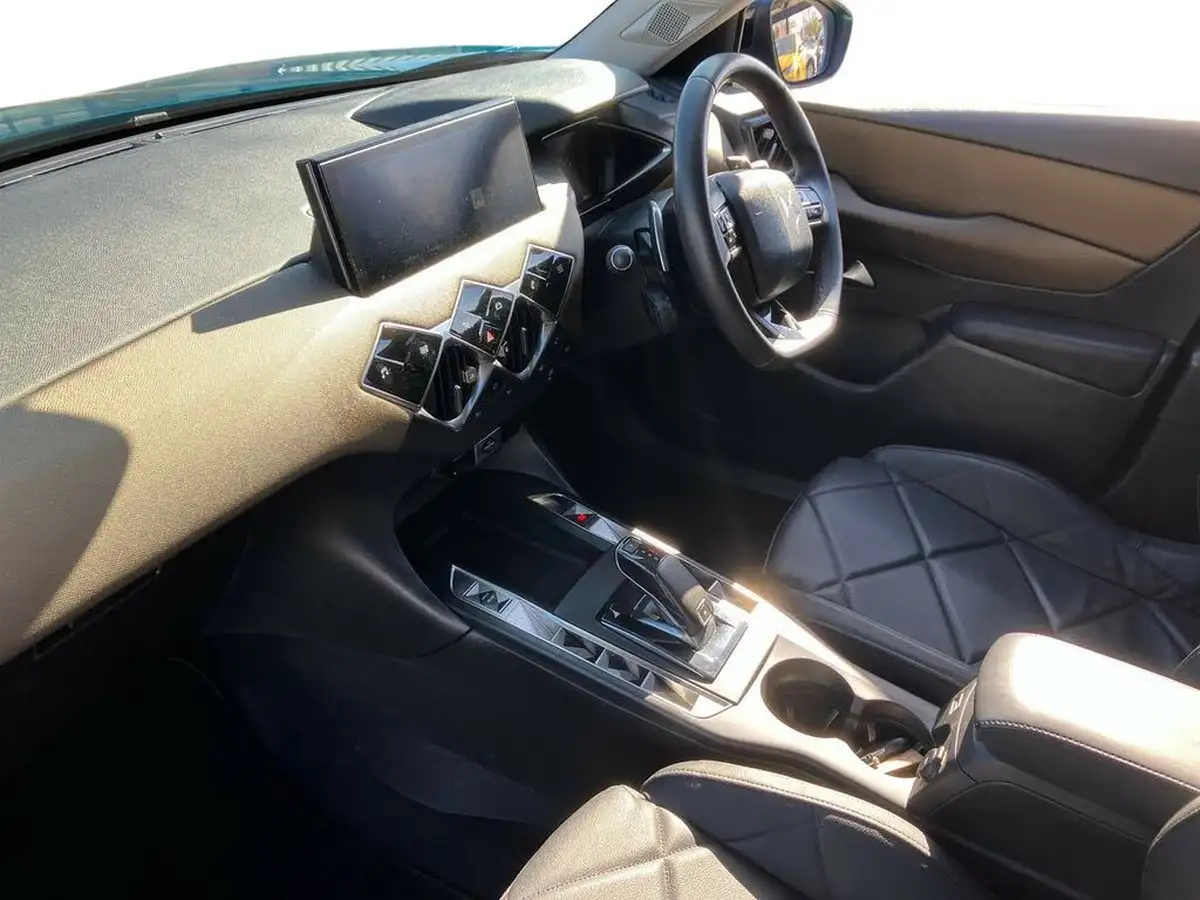 2019-ds-ds-3-crossback-12-puretech-prestige-130ps-eat8-big-5